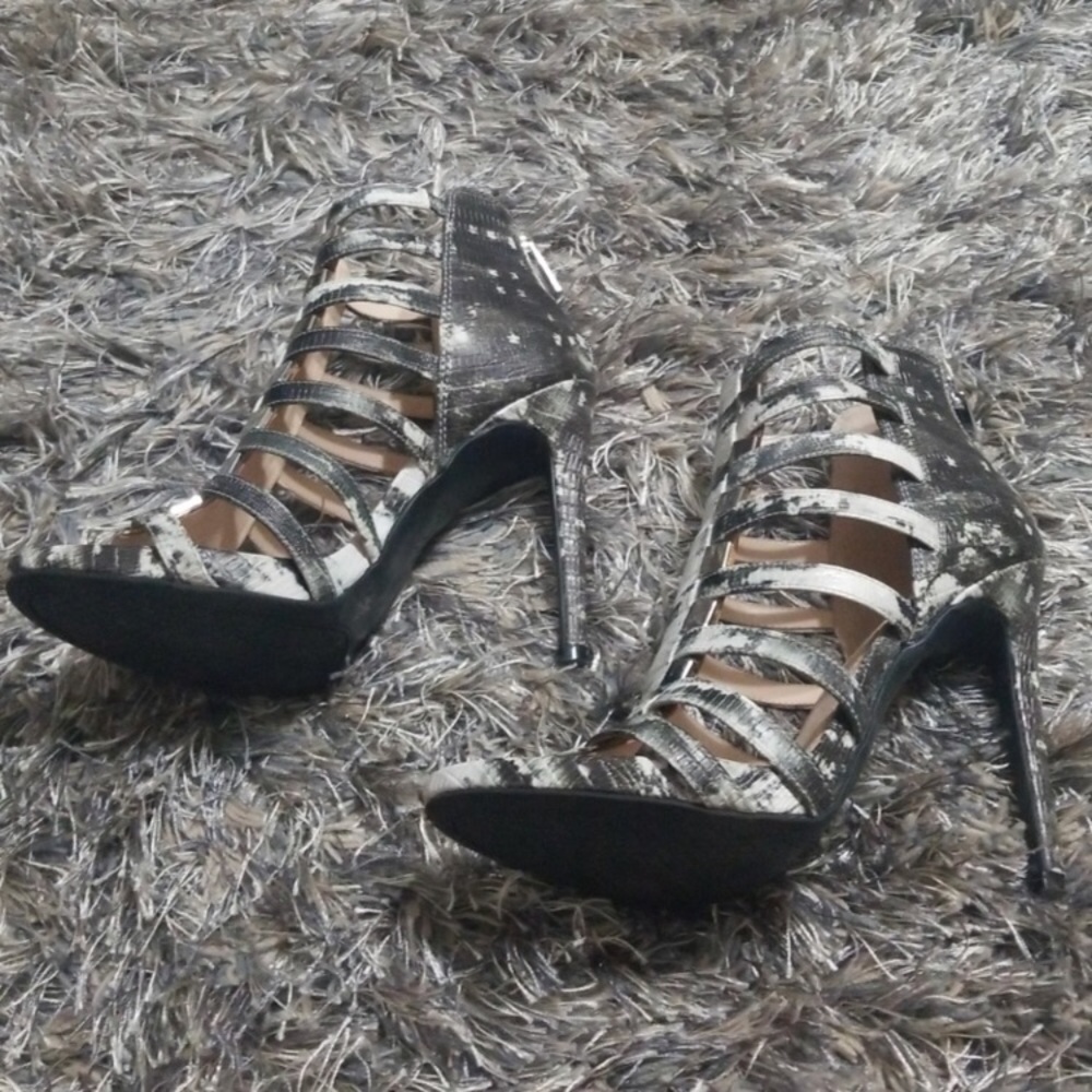 Jessica Simpson Rhian Heels